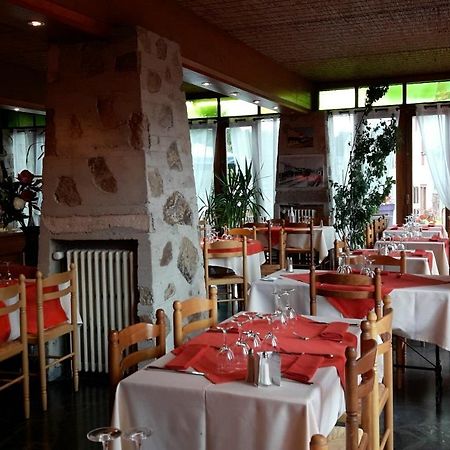 Hotel Le Chalet Sembadel Екстер'єр фото