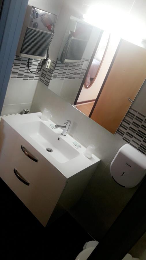 Hotel Le Chalet Sembadel Екстер'єр фото