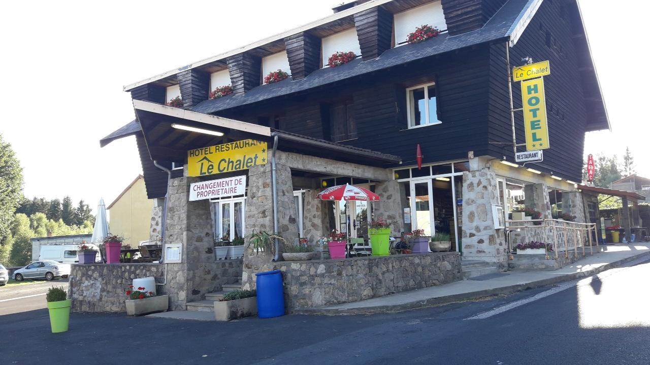 Hotel Le Chalet Sembadel Екстер'єр фото