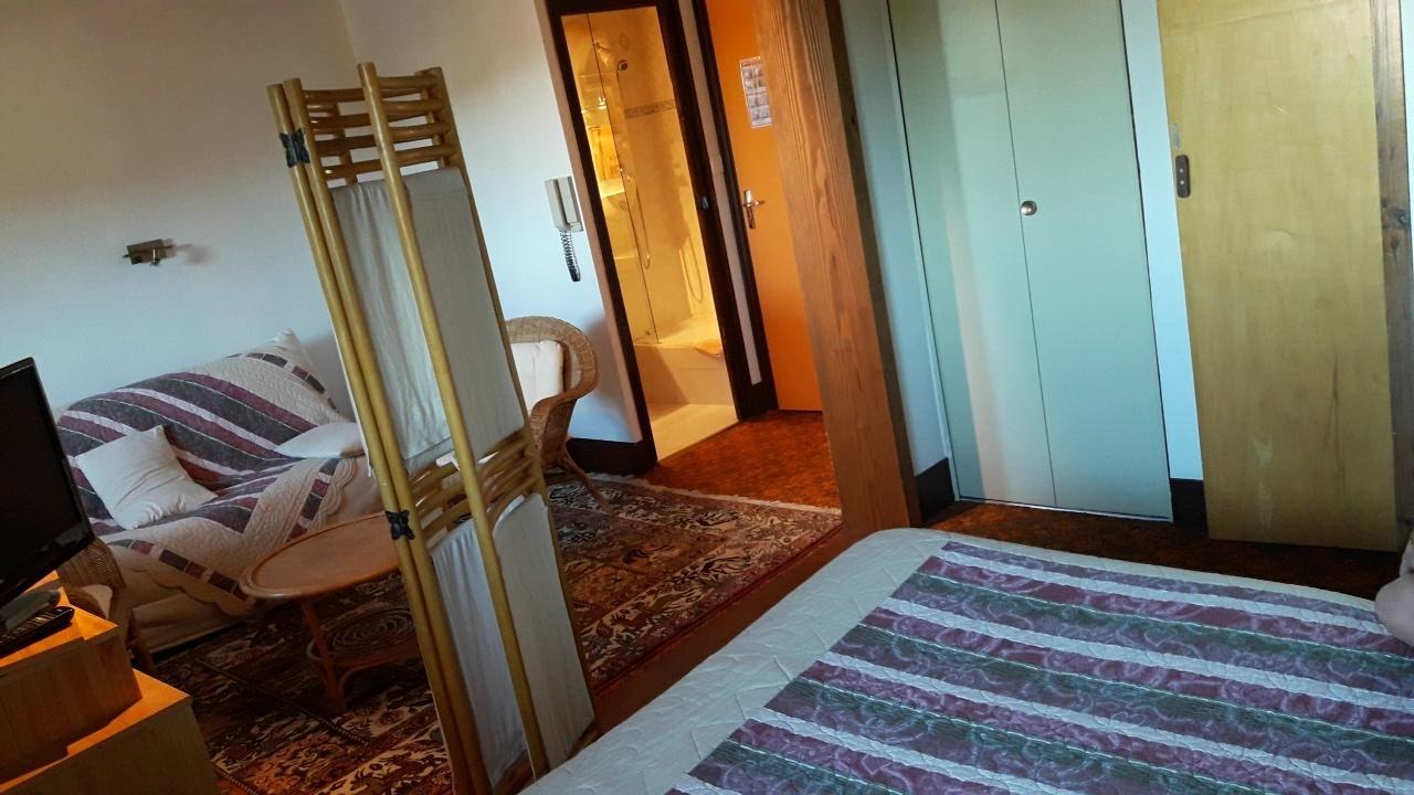 Hotel Le Chalet Sembadel Екстер'єр фото